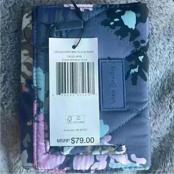 Vera Bradley Ultralight RFID Mini Tri-Fold Wallet in Chrysanthemum Crush NWT - Picture 4 of 4